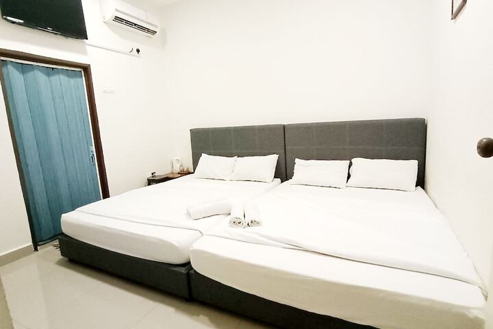 Room 14 of 45