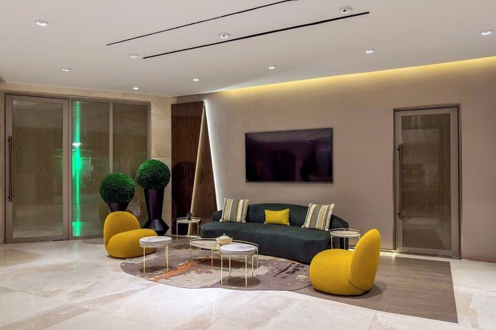 Hotel Interior 11 of 179