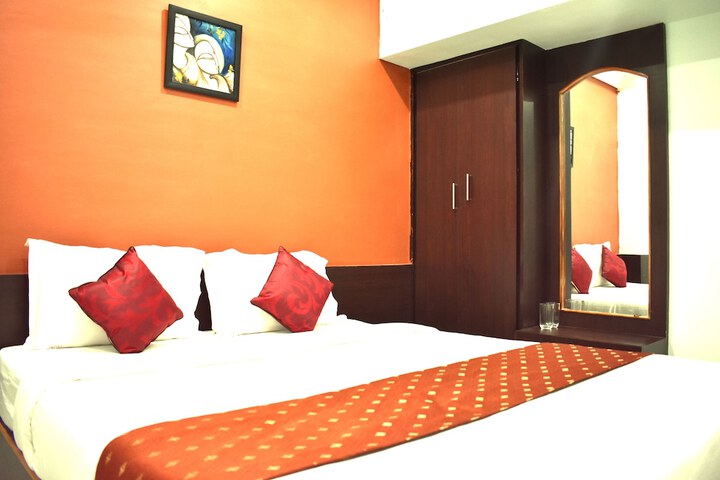 Room 3 of 14
