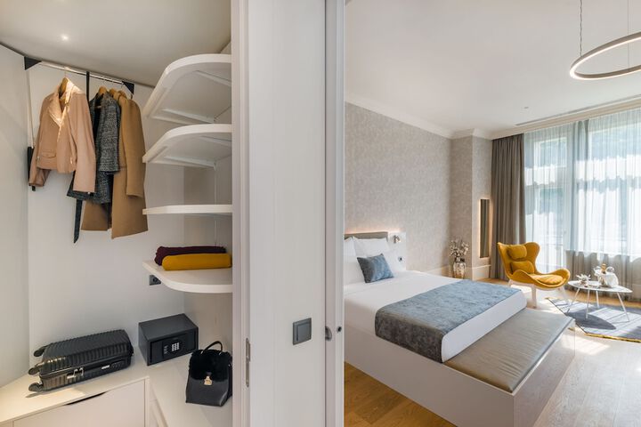 Room 11 of 55