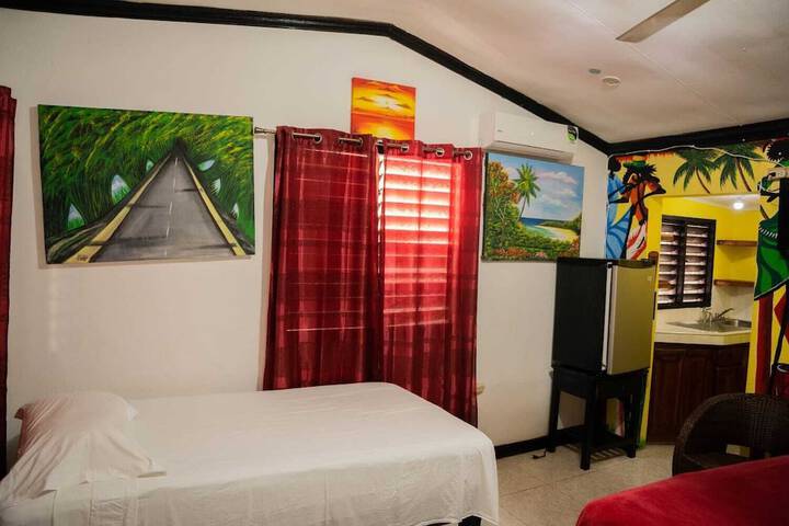 Room 4 of 31