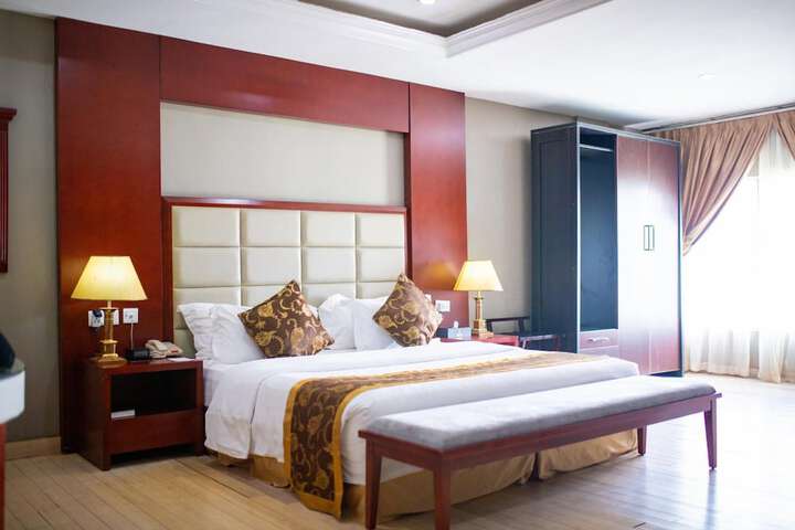 Room 13 of 57
