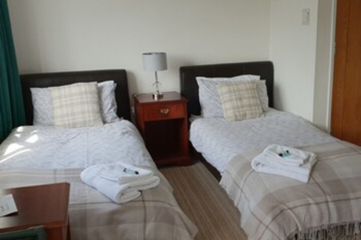 Room 36 of 157