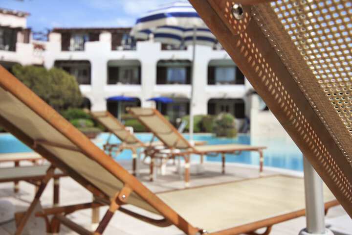 Hotel with Pool