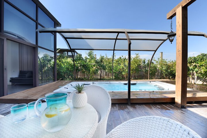 Terrace/Patio 13 of 40