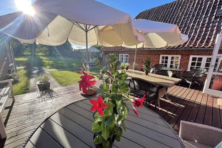 Terrace/Patio 22 of 56