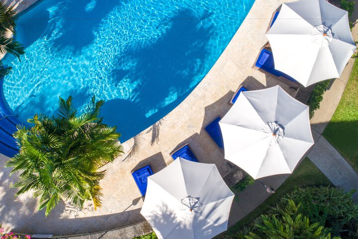 Pool Hotel