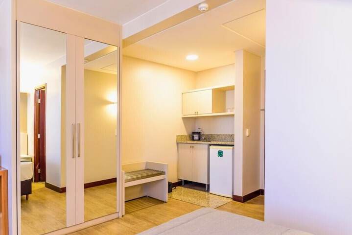 Room 15 of 62