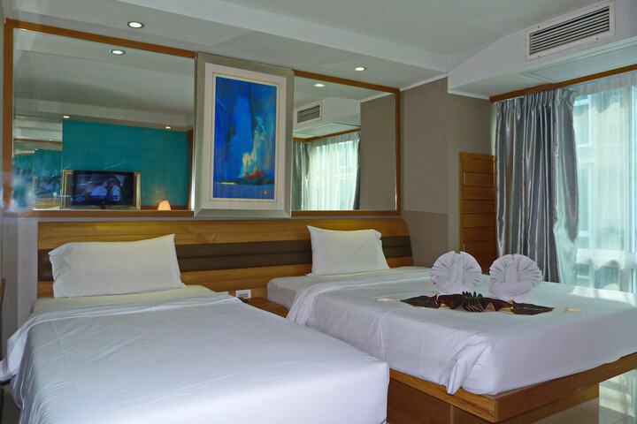 Room 19 of 41