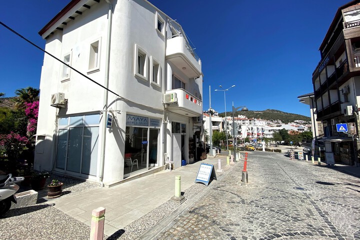 Hotel 80 of 83