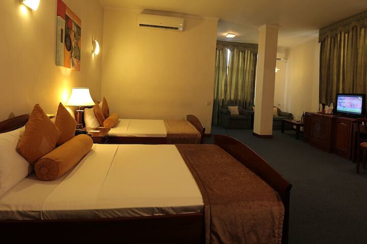 Room 8 of 51