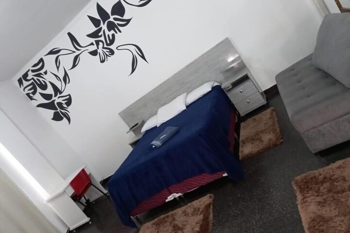 Room 12 of 47
