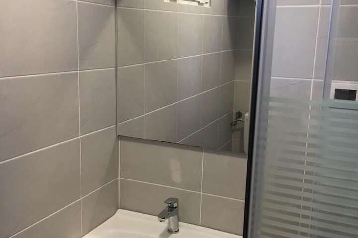 Room 15 of 19
