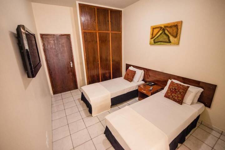 Room 17 of 26