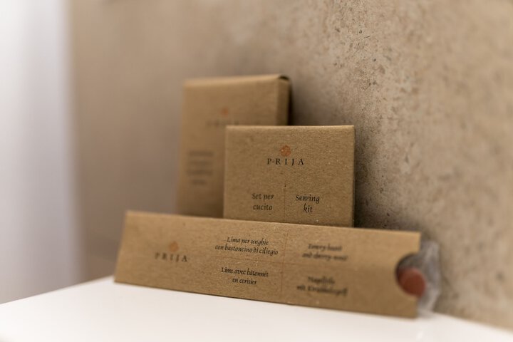 Room 21 of 35