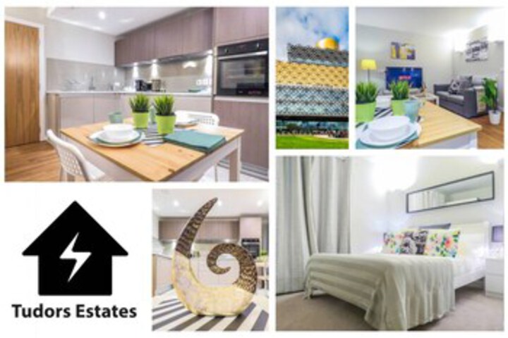Tudors Yellow Suite Free Parking