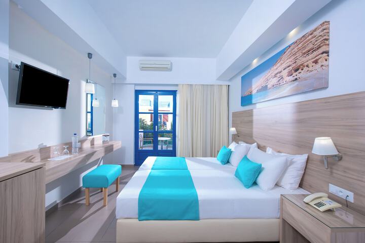 Room 15 of 51