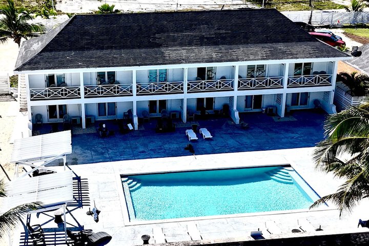 Pool 12 of 31