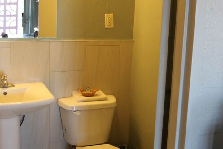 Room 26 of 37