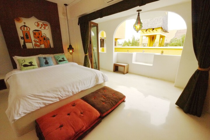 Room 5 of 34