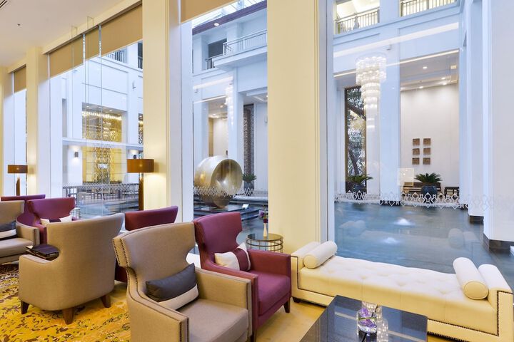 Hotel Lobby