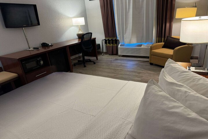 Double Bed (7 of 9)