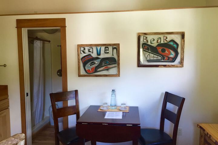 Room 2 of 61