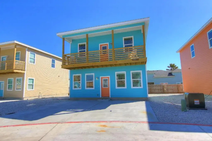 High Tides & Good Vibes Gv634 4 Bedroom Home by Redawning