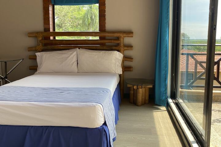 Room 11 of 59