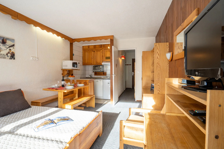 Room 3 of 19