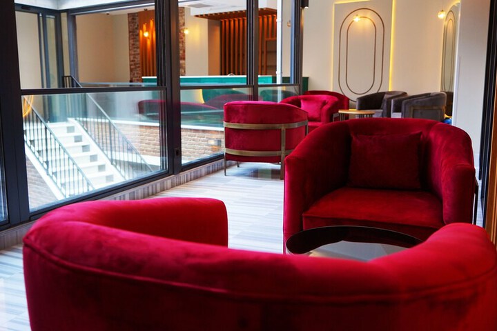 Hotel Interior 4 of 110