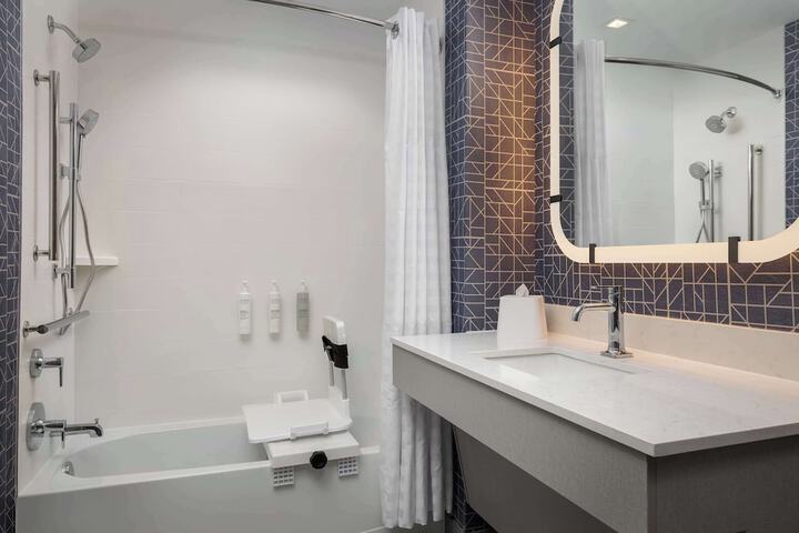 Bathroom shower