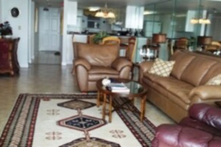 Direct Oceanfront 2 BR 2 BA Traffic Free Beach 404 Shores Club in Daytona Beach Shores, FL