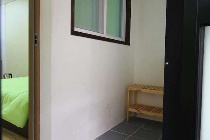 Room 6 of 57