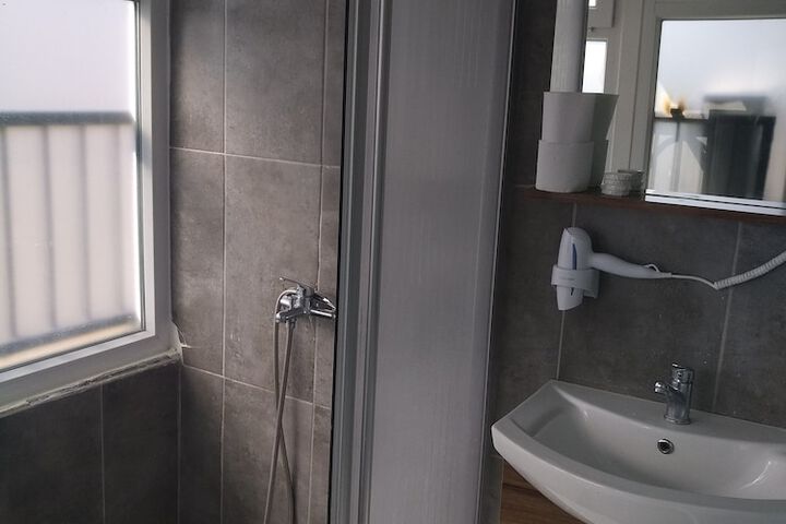 Room 15 of 17