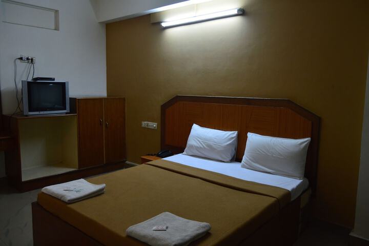 Room 6 of 21