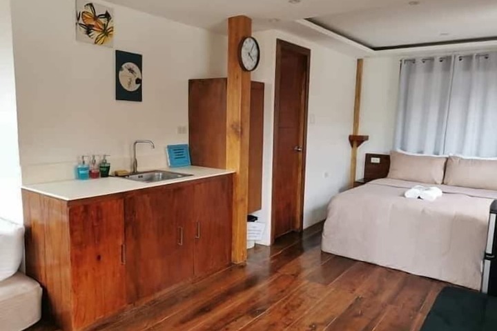 Room 14 of 50