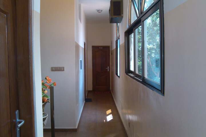 Ballroom/Hall 48 of 56