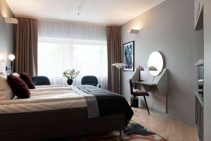 Room 22 of 60
