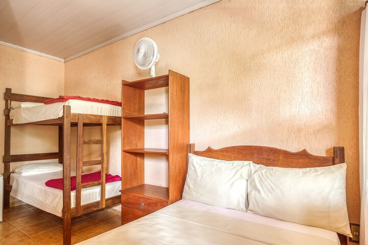 Room 16 of 21