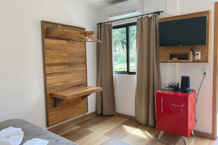 Room 106 of 138