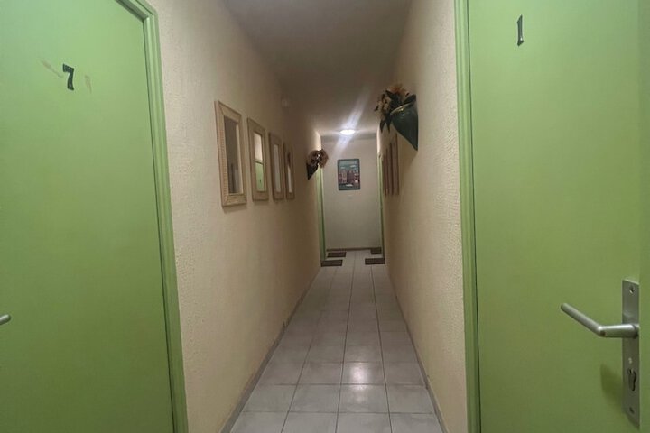 Room 31 of 51