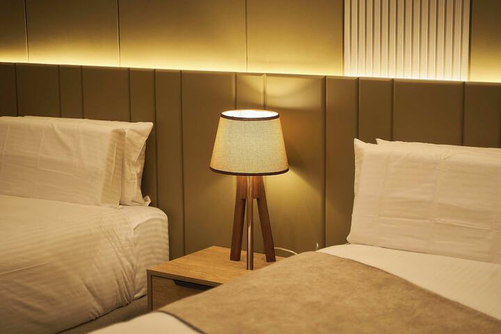 Room 14 of 148