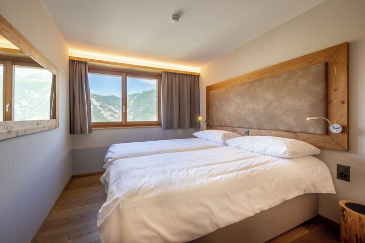 Room 17 of 50