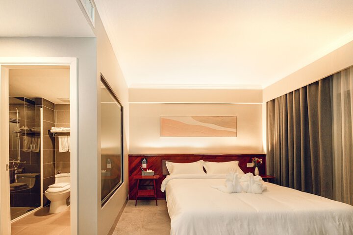 Room 18 of 70