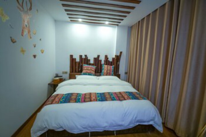 Room 12 of 44