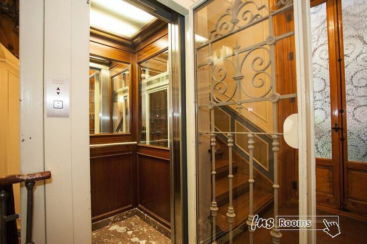 Hotel 3 of 67