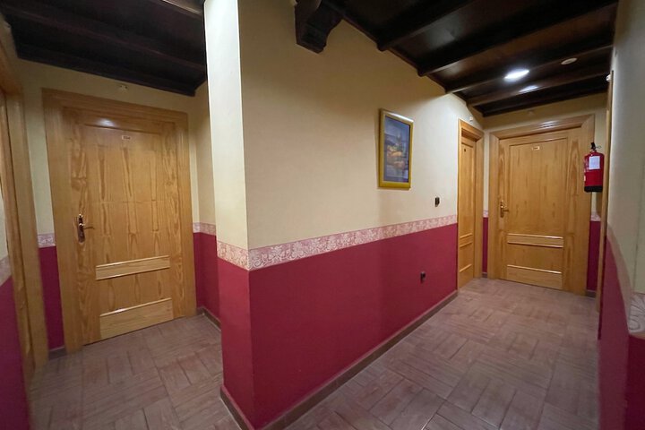 Room 19 of 46