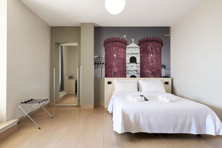 Room 42 of 88