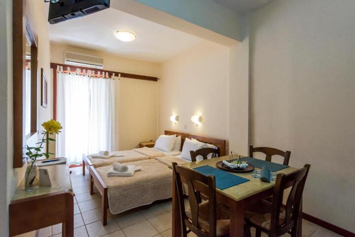 Villa Ganios